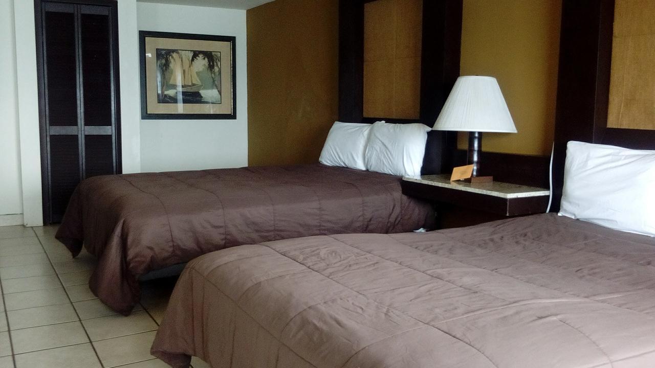 Hotel Calafia Росарито Экстерьер фото